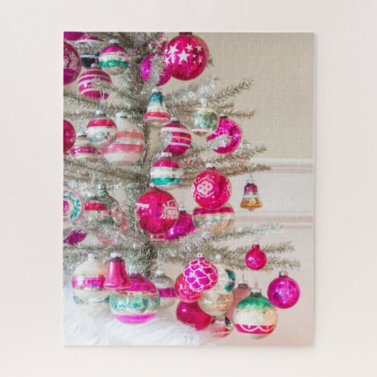 Silver Tinsel Tree met Vintage-kerstversiering Legpuzzel (Verticaal)