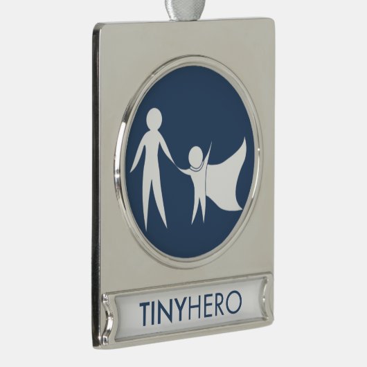 Silver Tiny Hero Ornament Verzilverd Banner Ornament (Rechts)