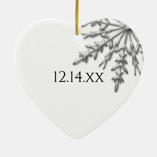 Silver Tone Snowflake Winter Wedding Keramisch Ornament (Achterkant)