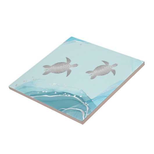 Silver Turtles Blue Ink Background | Kustkust Tegeltje (Zijkant)