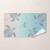Silver Turtles Initialen Jouw naam Turquoise Beige Bad Handdoek (Handdoek)