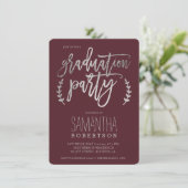 Silver typografie burgundy graduparty kaart (Staand voorkant)