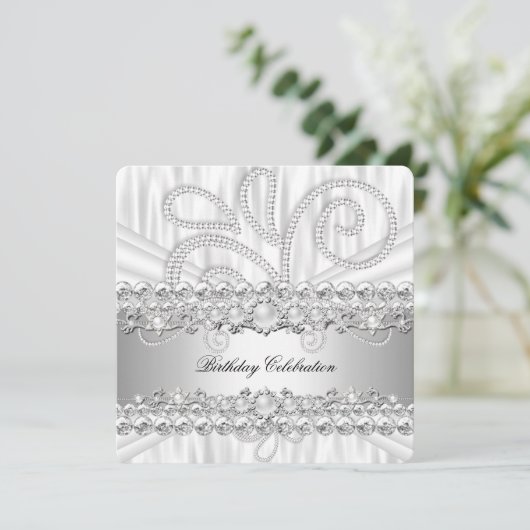 Silver White Diamonds Pearl Elegant Birthday Party Kaart (Staand voorkant)