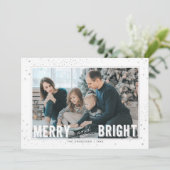 Silver & White Merry en Bright Holiday Foto Feestdagenkaart (Staand voorkant)