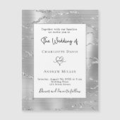 Silver White, modern elegant luxeduur Magnetische Uitnodiging (Voorkant)