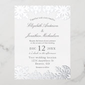 Silver Winter Snowflake Wedding Folie Uitnodiging Briefkaart (Voorkant)