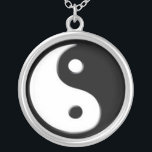 Silver Yin Yang Symbol Pendant Ketting<br><div class="desc">Evenwicht,  energie en goede feng-shui zijn overal bij u,  waar u ook bent,  met dit geschenk van het zilveren yang-symbool van het ketting.</div>
