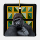 Silverback Gorilla Geel en Groen Geometrisch Keramisch Ornament (Achterkant)