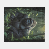 Silverback Gorilla in Rwandese Oerwoud Fleece Deken (Voorkant (Horizontaal))