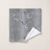 Silvery Holiday Reindeer Snowflakes Bad Handdoek (Wasdoekje)