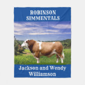 Simmental Bull in Pasture Fleece Deken (Voorkant)