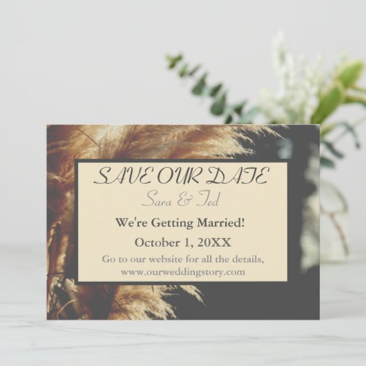 Simpel Elegant Pampagras Onze Trouwdag Save The Date (Staand voorkant)