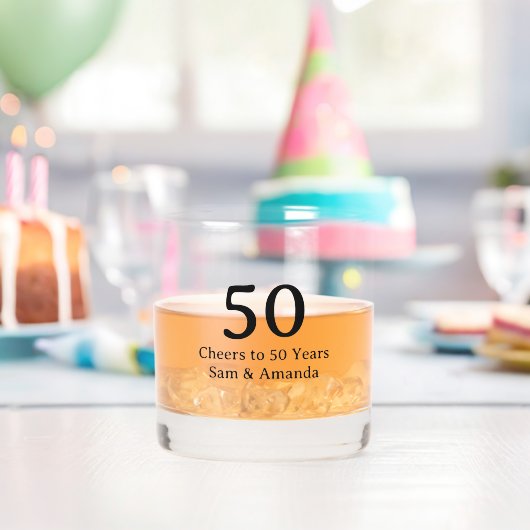Simpele gepersonaliseerde 50ste verjaardag whisky glas (Insitu (Verjaardag))