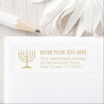 Simple 7 Candle Menorah Gold White Return-adres Etiket<br><div class="desc">Voeg de perfecte afsluitende aanraking aan uitnodigingen, kaarten, en andere correspondentie met deze elegante witte en goudterugkeeradresetiketten toe. Het goud is niet-metallisch bedrukte kleur, geen folie. Al tekst kan gemakkelijk met om het even welke groet, naam, en adres worden aangepast. Het ontwerp is uitgerust met een eenvoudige zeven kaarsmenu's met...</div>