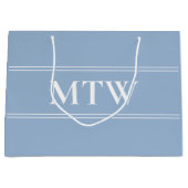 Simple Baby Blue met wit monogram Groot Cadeauzakje (Voorkant)