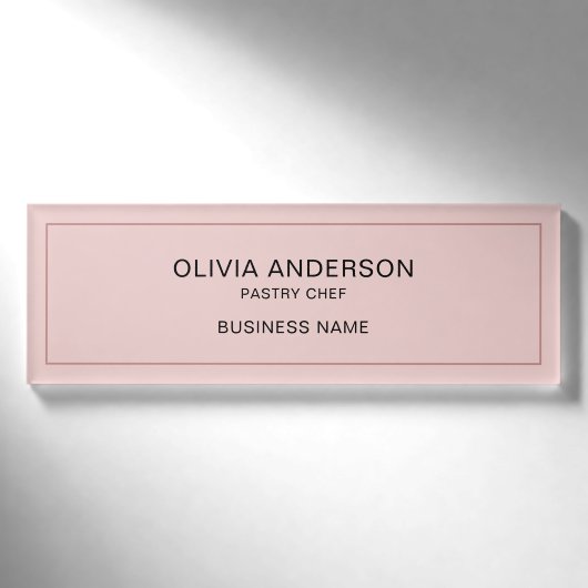 Simple Bakery Roze Zakelijk Magnetisch Naambadge (Voorkant)