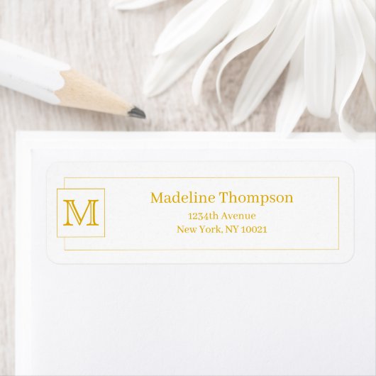 Simple Basic Mustard Initiaal Monogram Name Border Etiket (Insitu)