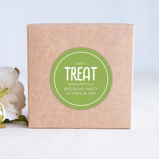 Simple Birthday Treat Favor Whimsical Green Ronde Sticker