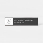 Simple Black and White - Add Logo, Name, Title Bureau Naambordje (Voorkant)