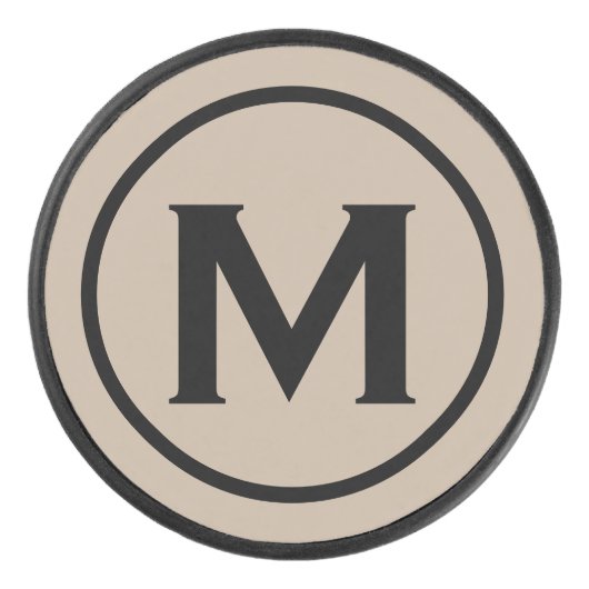 Simple Black Monogram Initiaal Hockey Puck (Voorkant)