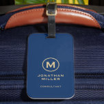Simple Blue Golden Monogram Bagagelabel<br><div class="desc">Eenvoudig modern aanpasbaar bagagelabel met een gewaagd gouden monogram op blauwe achtergrond.</div>