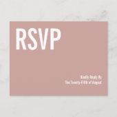 Simple Boho Dusty Roos Typography Wedding RSVP Uitnodiging Briefkaart (Voorkant)
