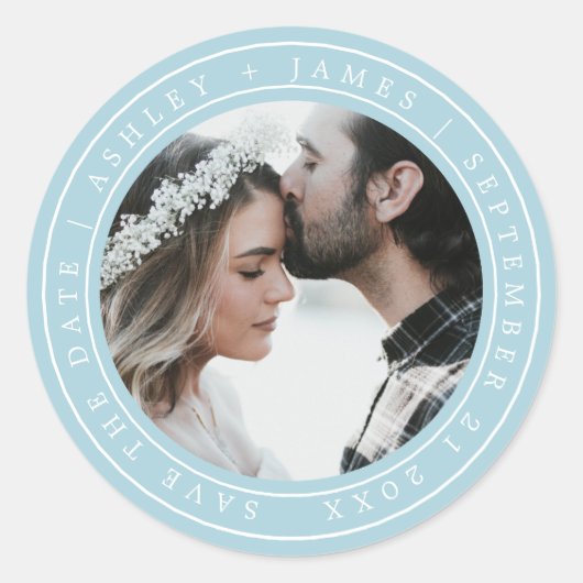 Simple Chic Save the Date Trouwfoto Blauwe Gloed Ronde Sticker (Voorkant)