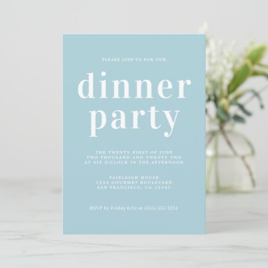 Simple Chic Typography Blue Glow Dinner Party Kaart (Staand voorkant)