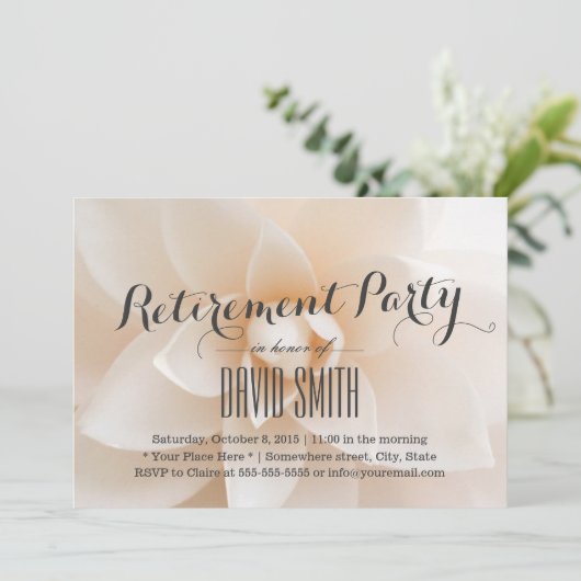 Simple Classy White Floral Retirement Party Kaart (Staand voorkant)