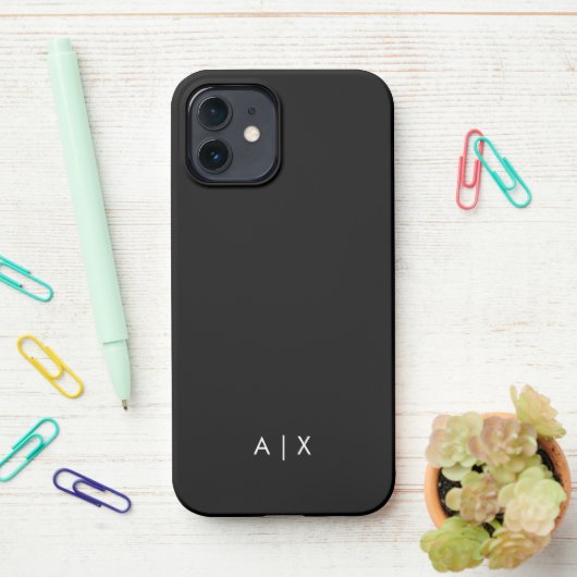 Simple Couple Name monogrammed iPhone Hoesje (Op bureau)