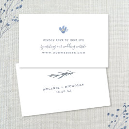 Simple Dusty Blue Flower bruiloft RSVP online Informatiekaartje