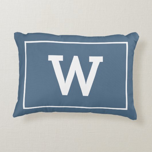 Simple Dusty Blue Initiaal Monogram Accent Kussen (Achterkant)