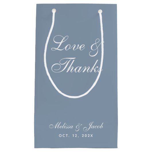Simple Dusty Blue Wedding Love & Bedankt Script Klein Cadeauzakje (Voorkant)