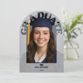 Simple Elegant Round Photo Graduation Kaart (Staand voorkant)