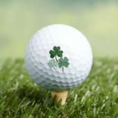 Simple Green Minimalistische Klaver Golfballen (Insitu Shirt)