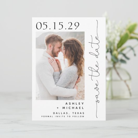 Simple Hand Lettered Script Typografie 5 Foto Save The Date (Staand voorkant)