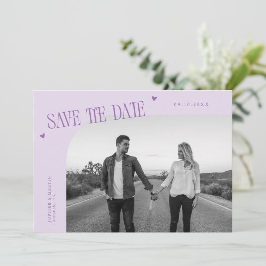 Simple Heart Lilac Curved Frame Photo Save The Date (Staand voorkant)