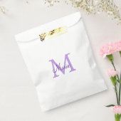 simple minimal add name monogram pink red throw bedankzakje (Gezegeld)