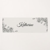 Simple Modern Floral Script Name Cream Lotus  Yogamat (Voorkant (horizontaal))