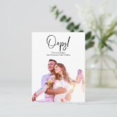 Simple Modern Oops Wedding uitgesteld Briefkaart (Staand voorkant)
