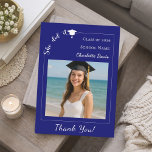 Simple modern photo blue Graduate She did it Bedankkaart<br><div class="desc">Designed to coordinate perfectly with the She Did It Graduation Party Collection, this modern blue thank you card features a clean, stylish layout and confident typography that celebrates her achievement. The back includes a customizable gratitude message, making it easy to thank family and friends for their support, gifts, and encouragement....</div>