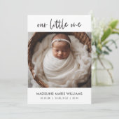 Simple Modern Script Copy Photo Birth Announcement Kaart (Staand voorkant)