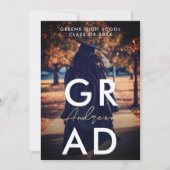 Simple Modern Stylish Burgundy Afstuderen Foto Aankondiging (Voorkant)