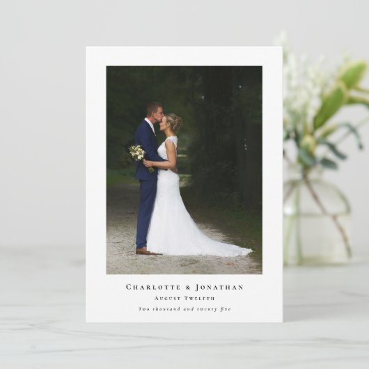 Simple Modern Wedding Photo Bedankkaart (Staand voorkant)