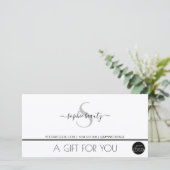 Simple Moderne Monogram Logo White Gift Voucher (Staand voorkant)