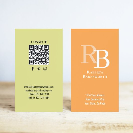 Simple Monogram QR Code Orange | Connect with Me Visitekaartje