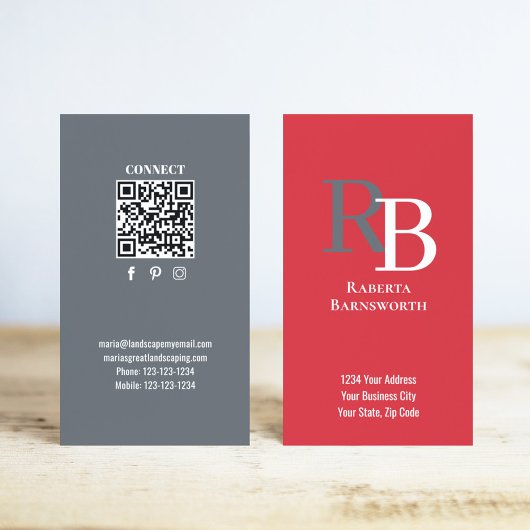 Simple Monogram QR Code Red | Connect with Me Visitekaartje