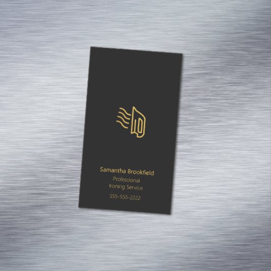 Simple Professional Home Ironing Service Black Magnetisch Visitekaartje (Voorbeeld)