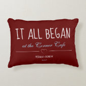 Simple Red Waar Het Alles Begon Jubileum Accent Kussen (Voorkant)