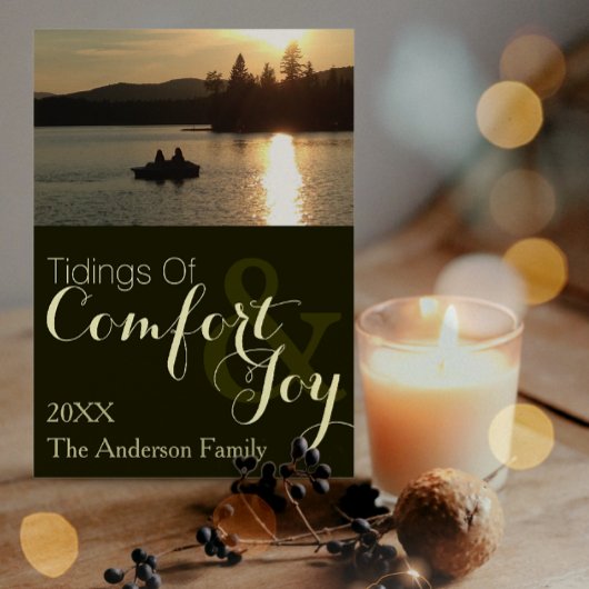 Simple Rustic Lake Holiday of kerstfoto Feestdagenkaart